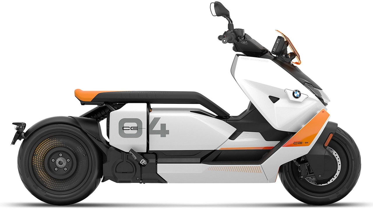 Bmw Moto Elettrica Ce 04 Scooter Bmw Elettrico Autonomia Bmw C